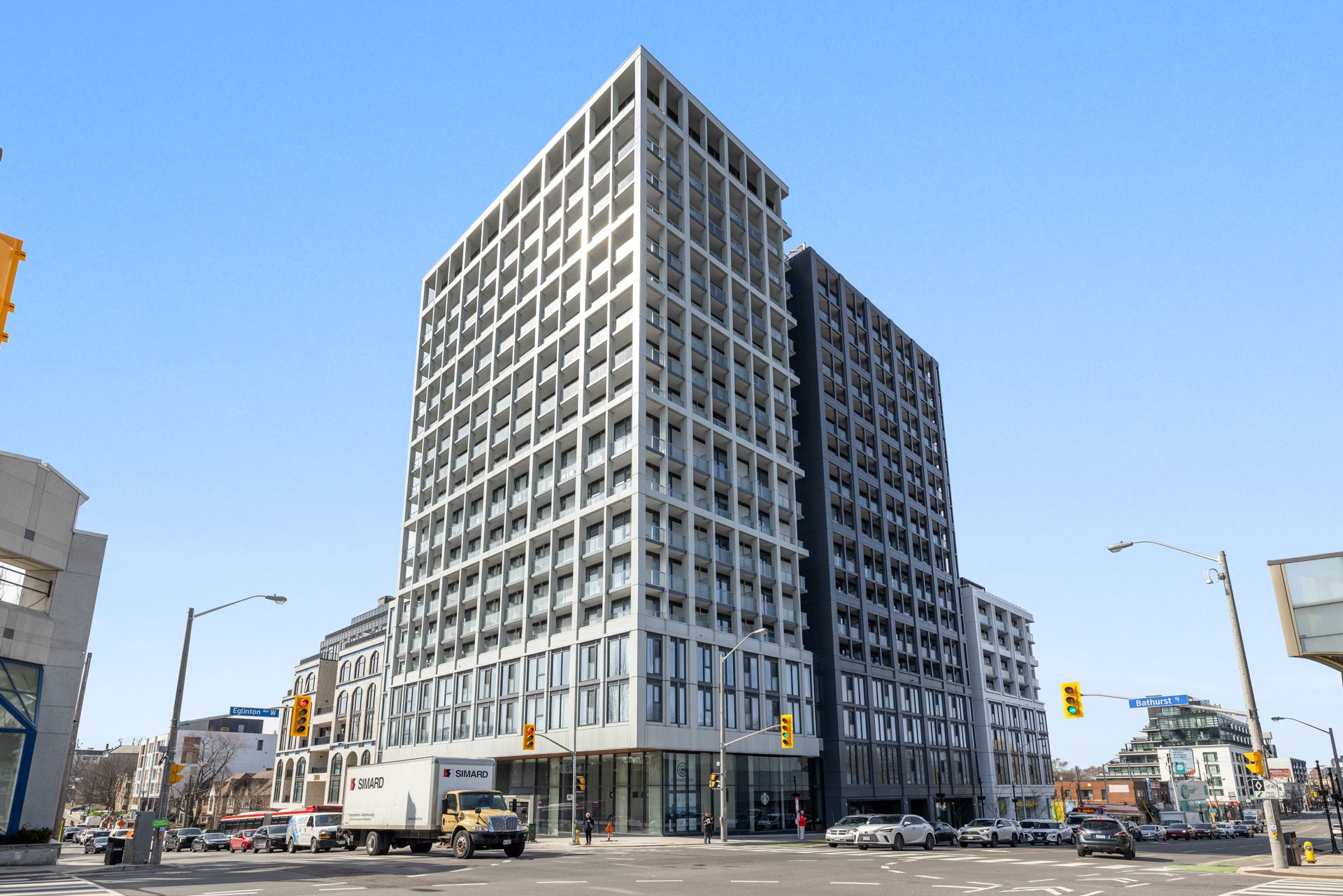 2020 Bathurst Street 1602