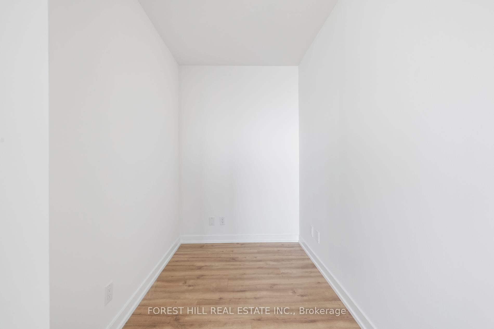 3 Bedrooms Condo at 135 East Liberty, Toronto For sale