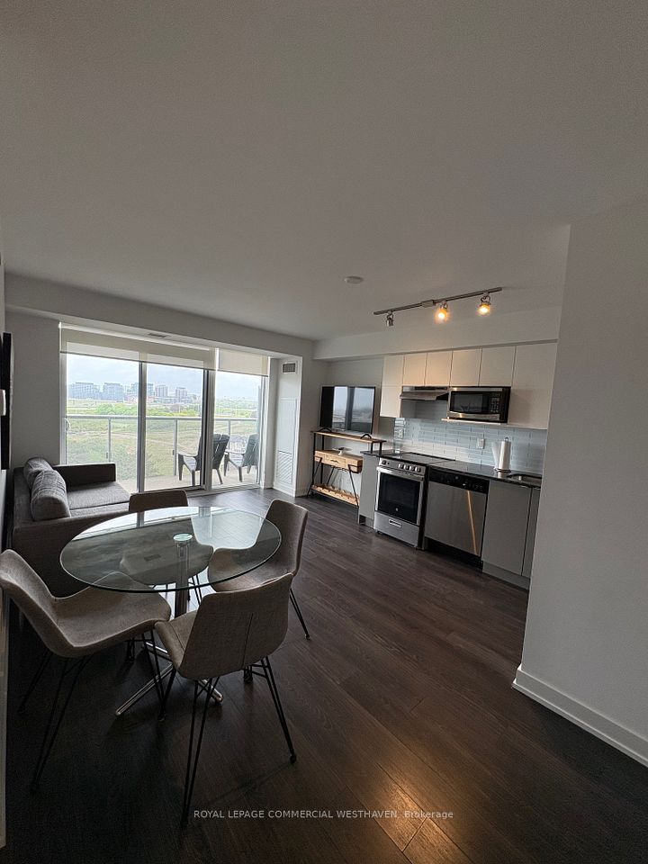 #1206 - 120 Varna Drive, Toronto, ON M6B 1S7