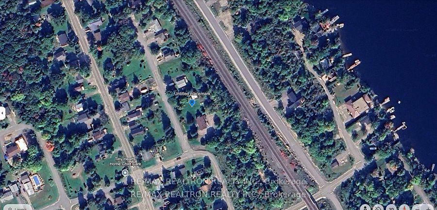 10 Fern Avenue, Georgian Bay, ON P0C 1H0