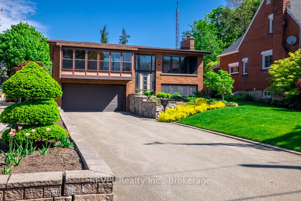 5913 Delaware