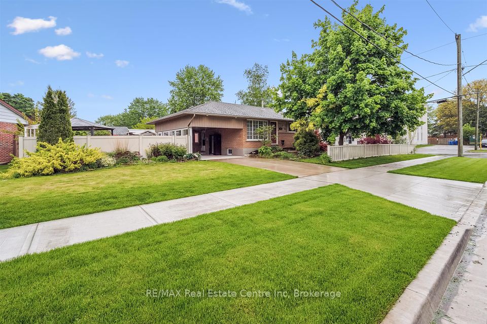 756 CAMBRIDGE Street, Woodstock, ON N4S 4V6