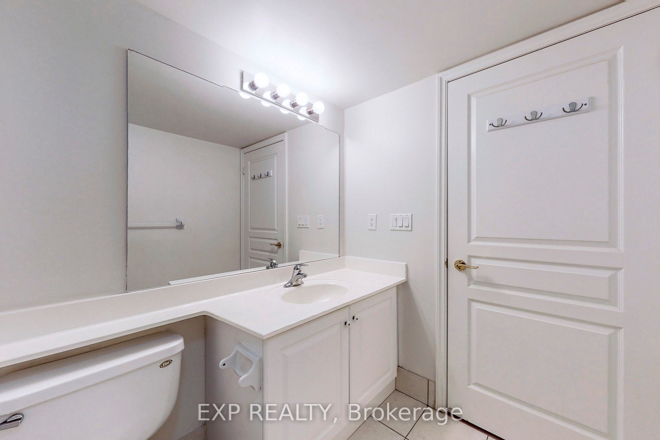 10 Delisle Avenue, #618