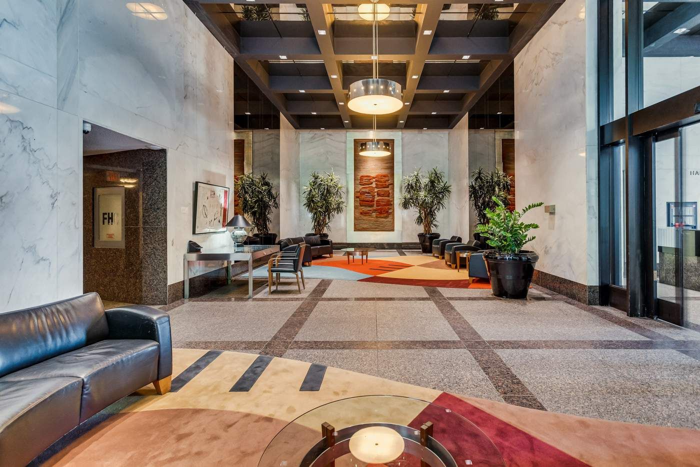 33 Harbour Square 2440