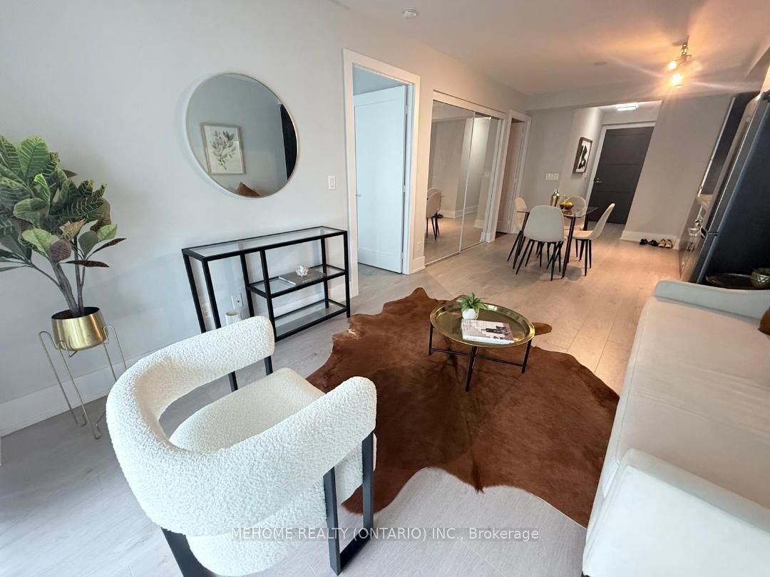 300 Front Street W, #602