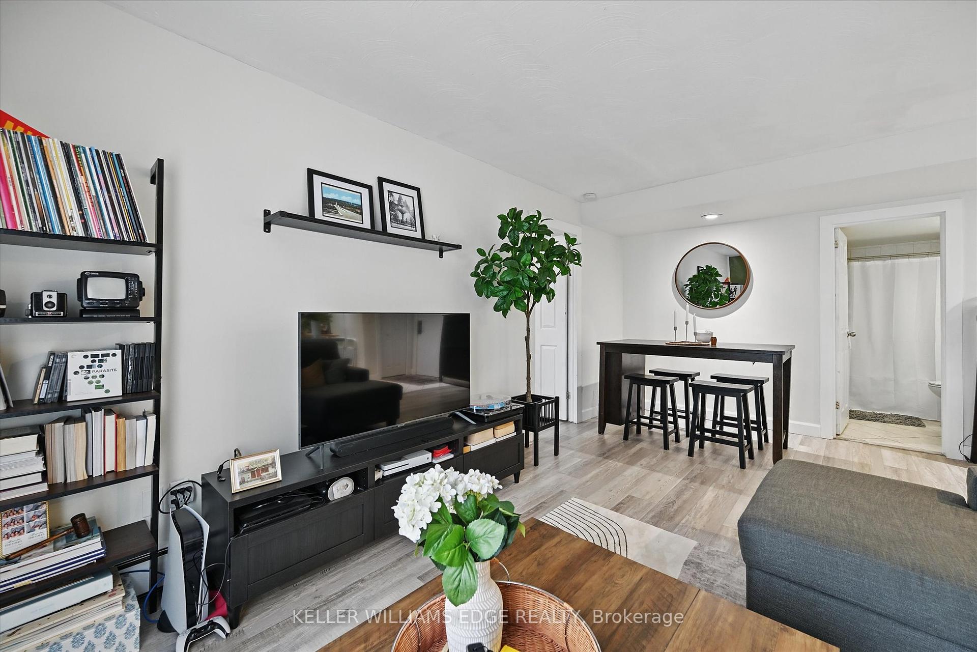 1 Bedroom Condo at 2373 King, Hamilton For sale