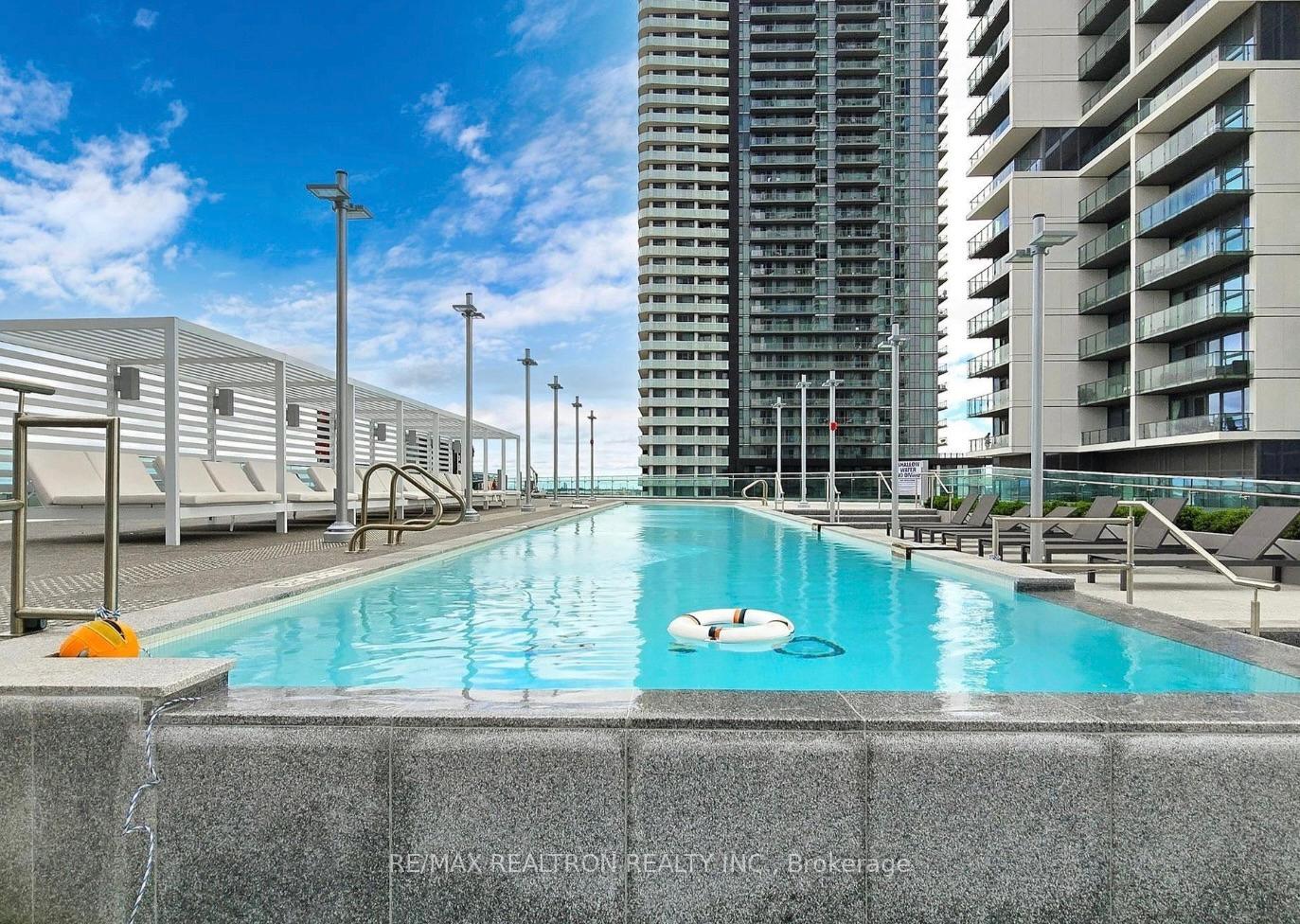 2 Bedrooms Condo at 7890 Jane, Vaughan For sale