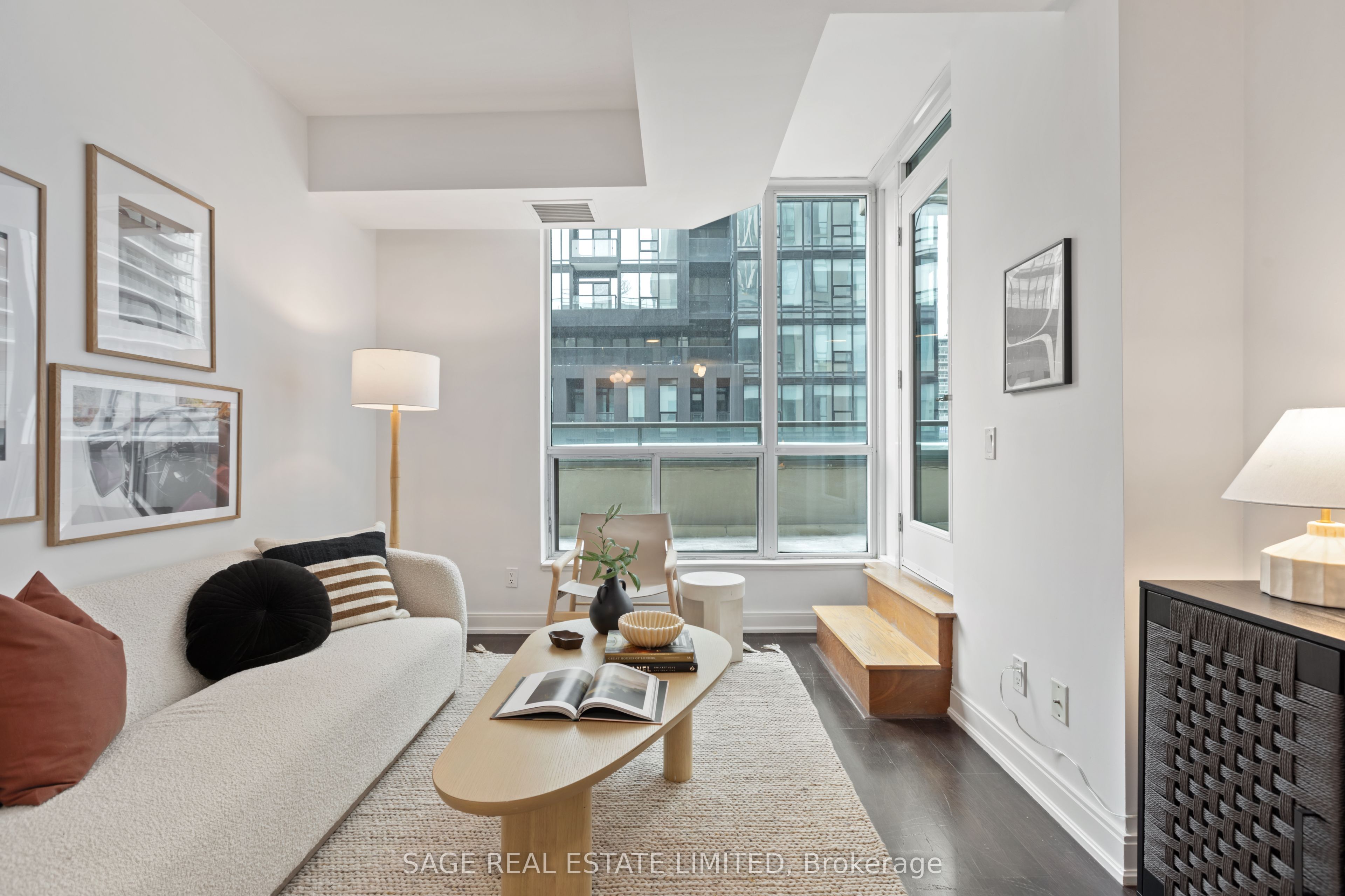 #406 - 88 Broadway Avenue, Toronto, ON M4P 0A5