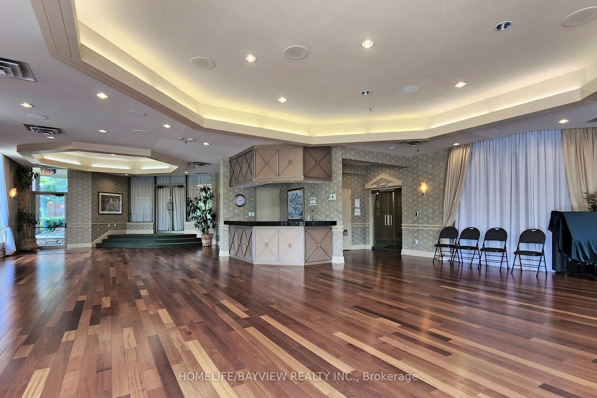 4 Bedrooms Condo at 168 Bonis, Toronto For sale