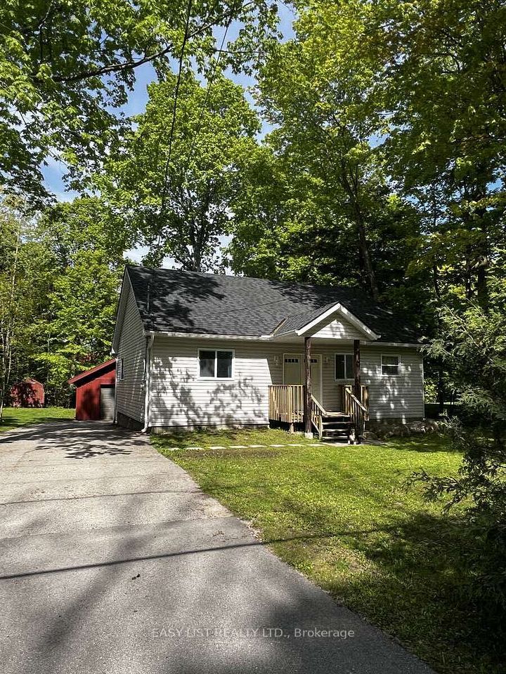 2135 Champlain