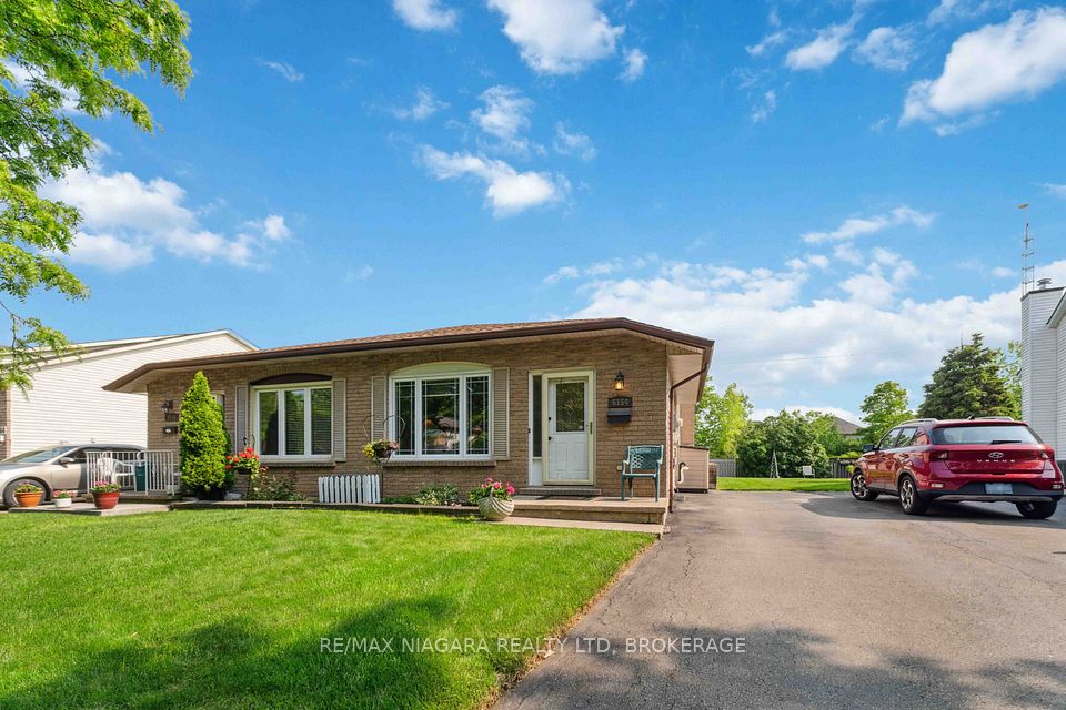 6154 Wildrose Crescent, Niagara Falls, ON L2G 7T3