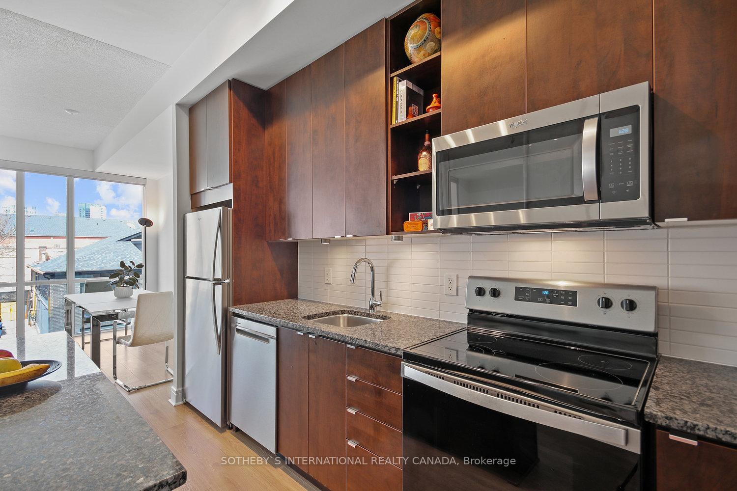 2 Bedrooms Condo at 116 George,  Toronto For sale