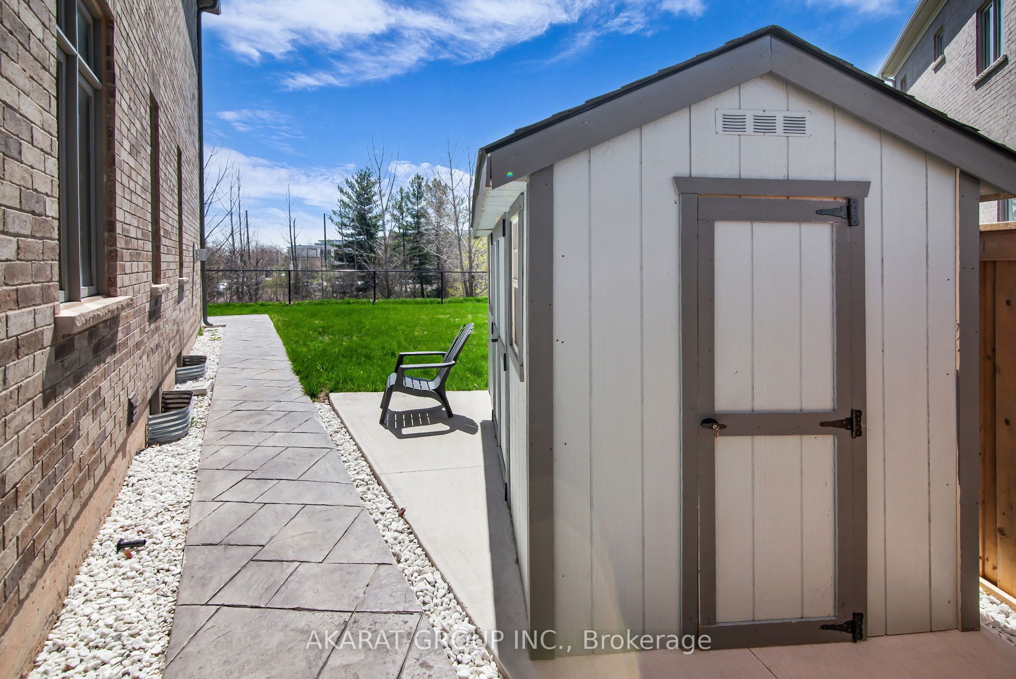 1164 Stag Hollow
