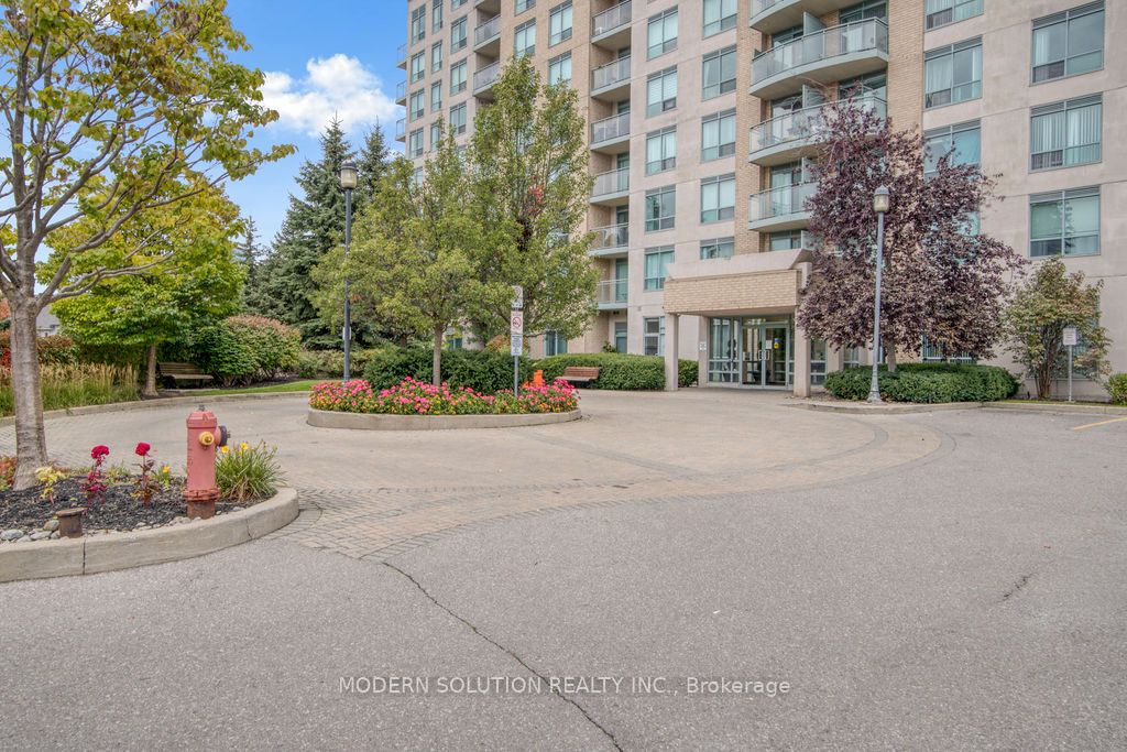 #Ph19 - 51 Baffin Court, Richmond Hill, ON L4B 4P6