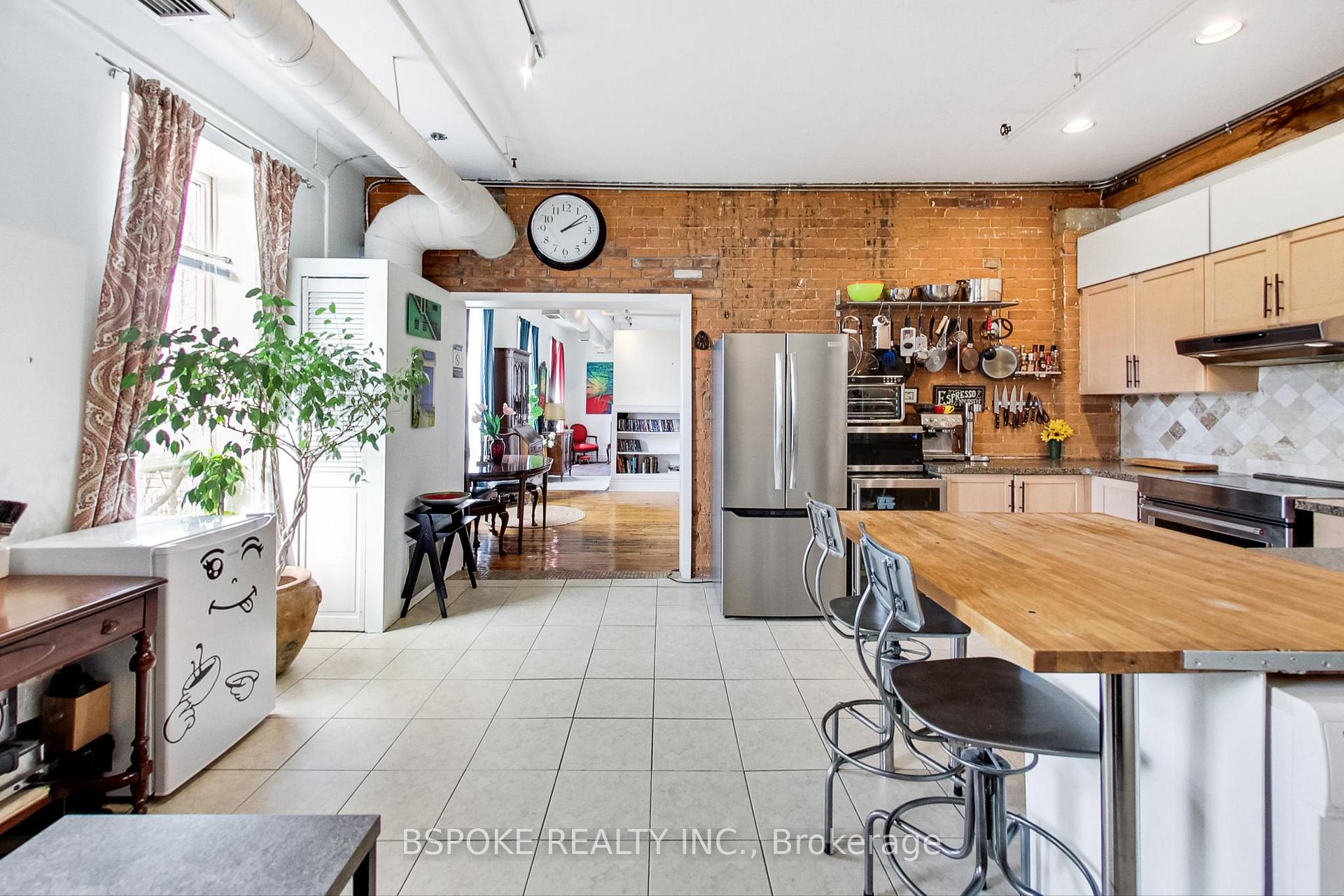 2 Bedrooms Condo at 121 Prescott, Toronto For sale