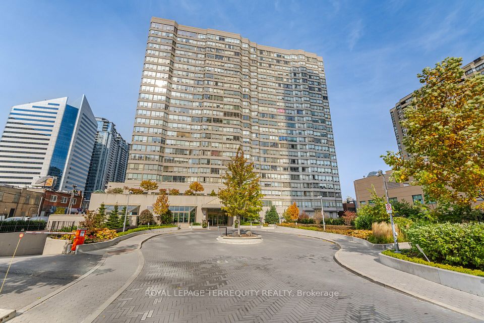 30 Greenfield