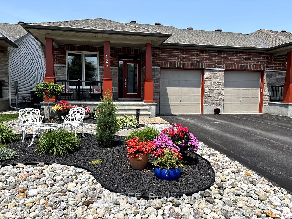 126 Boxcar Crescent