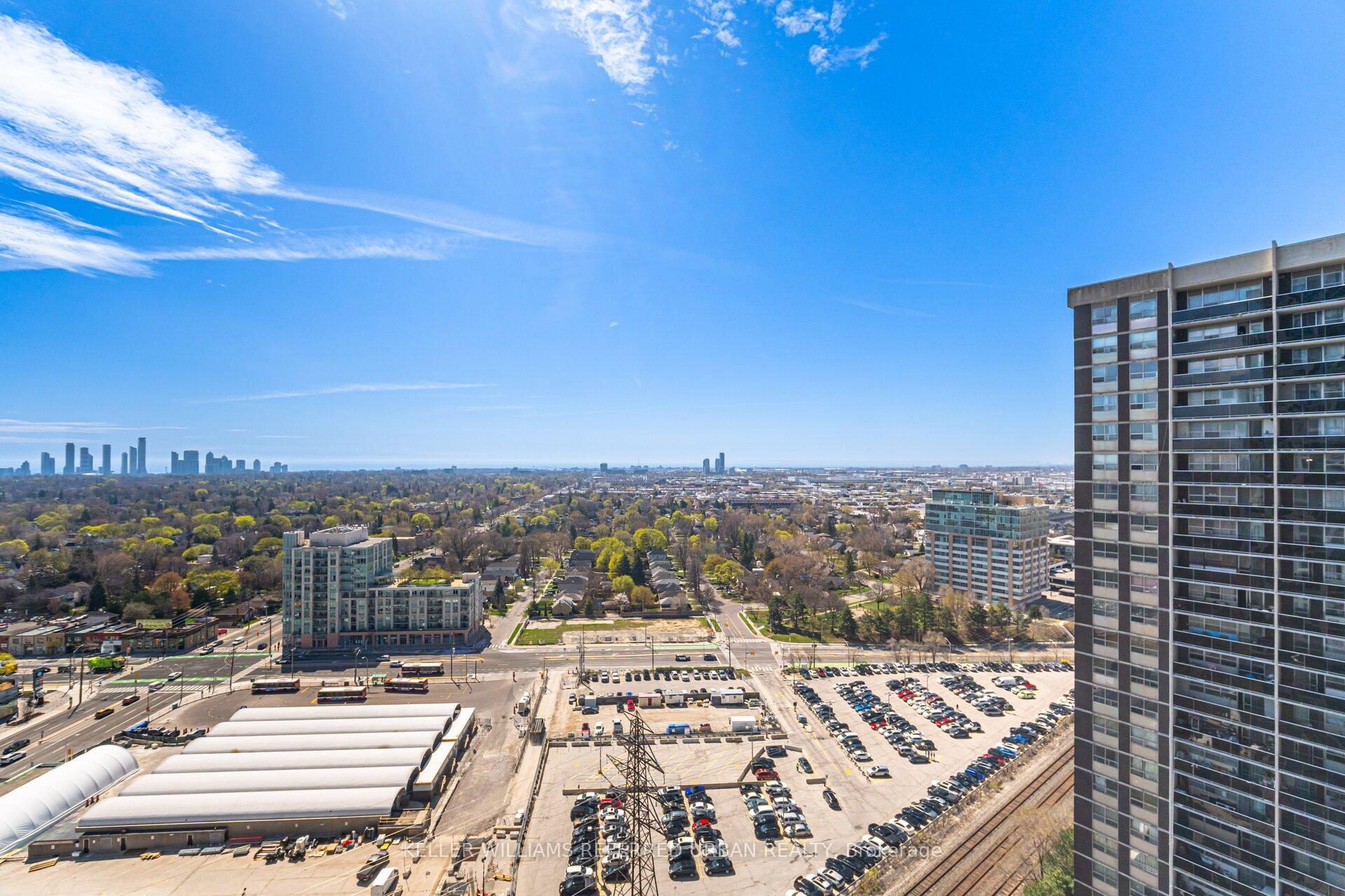 2 Bedrooms Condo at 9 Mabelle, Toronto For sale