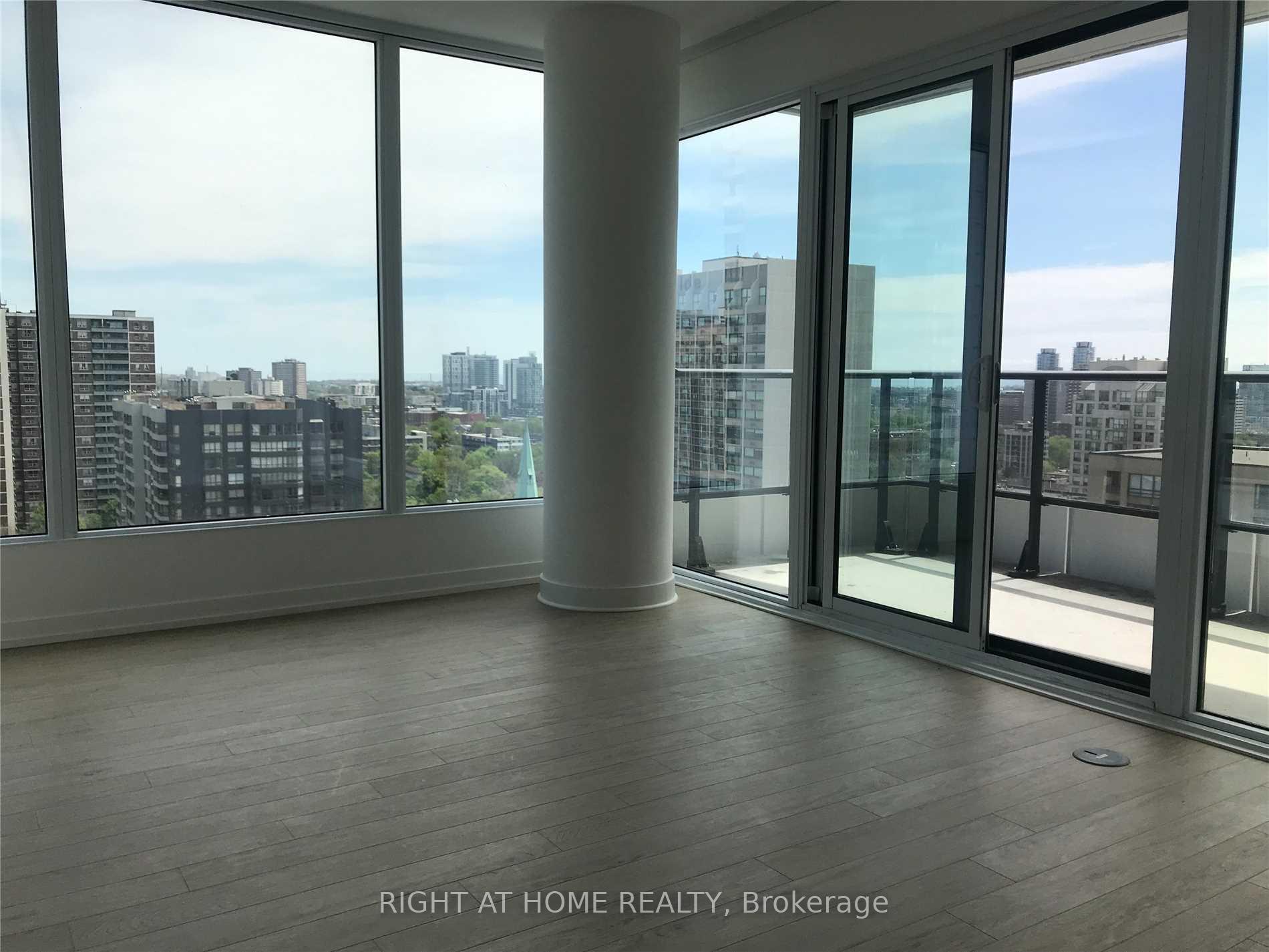 2 Bedrooms Condo at 85 Wood, Toronto For sale