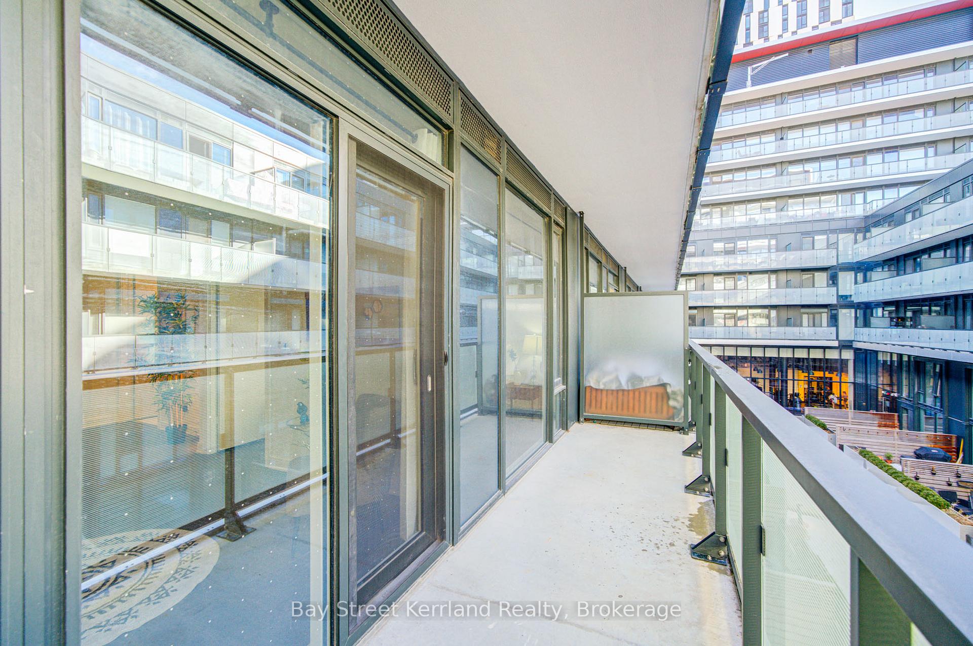 2 Bedrooms Condo at 35 Rolling Mills,  Toronto For sale