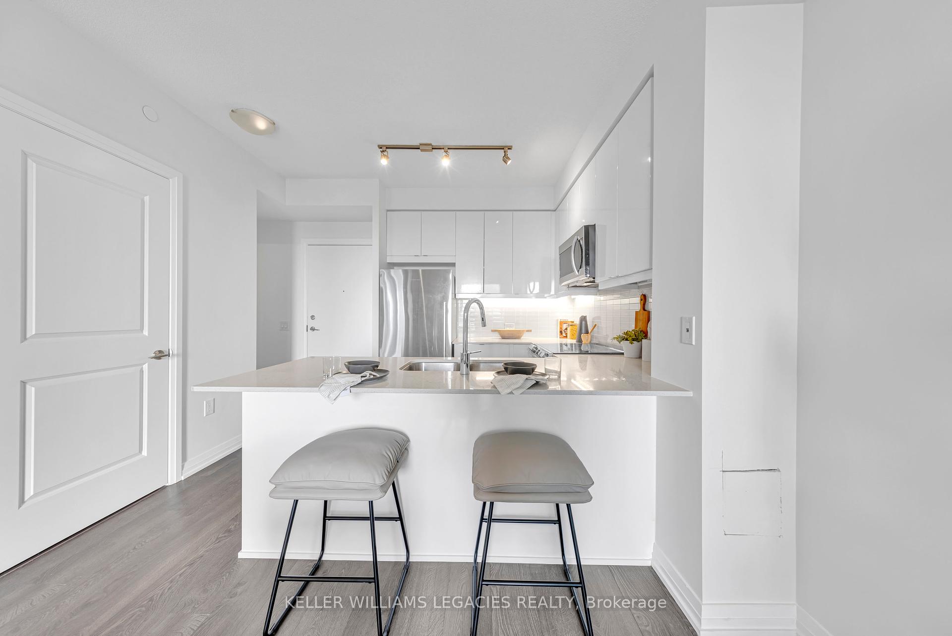 2 Bedrooms Condo at 50 Thomas Riley, Toronto For sale
