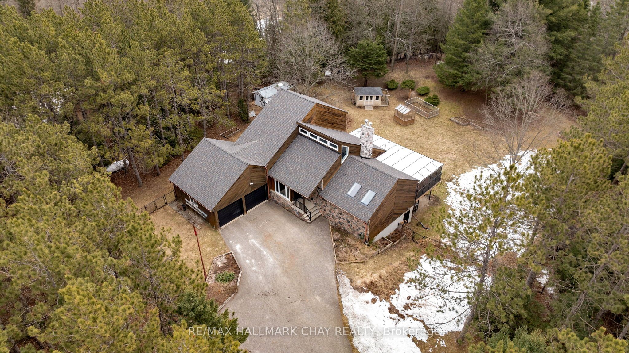 6951 County Road 13, Adjala-Tosorontio, ON L0M 1J0