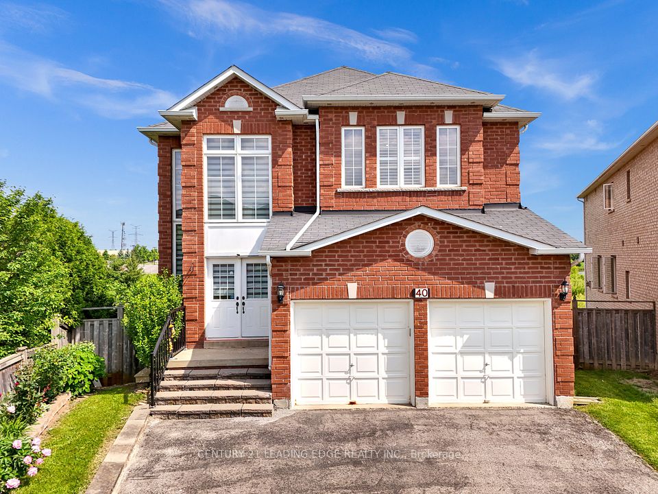 40 Ann Louise Crescent