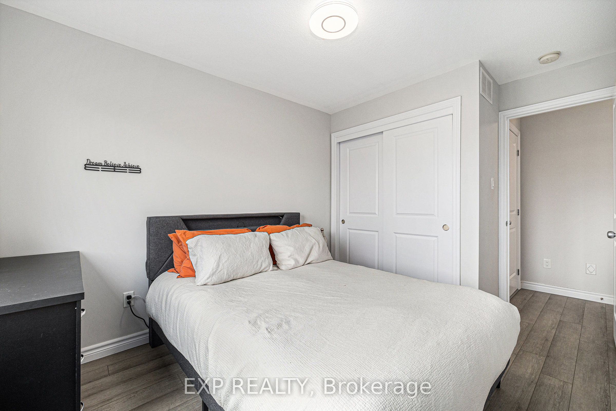 606 Geranium Walk