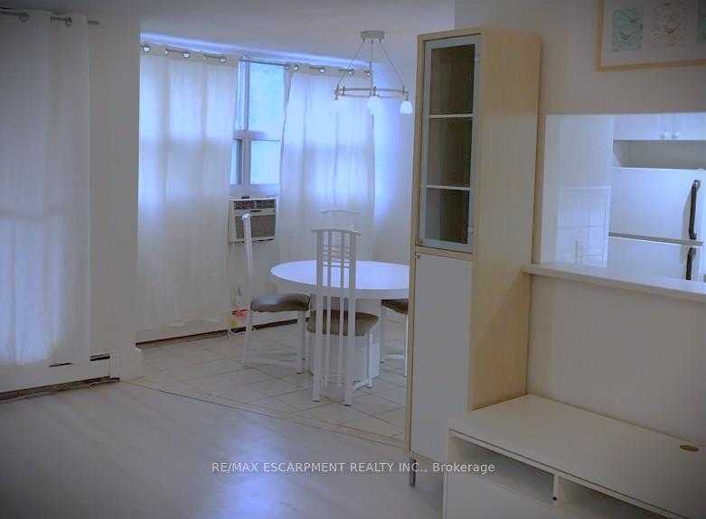1 Bedroom Condo at 1950 Main,  Hamilton For sale