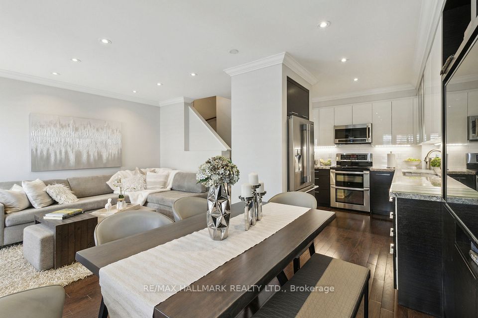 735 New Westminster