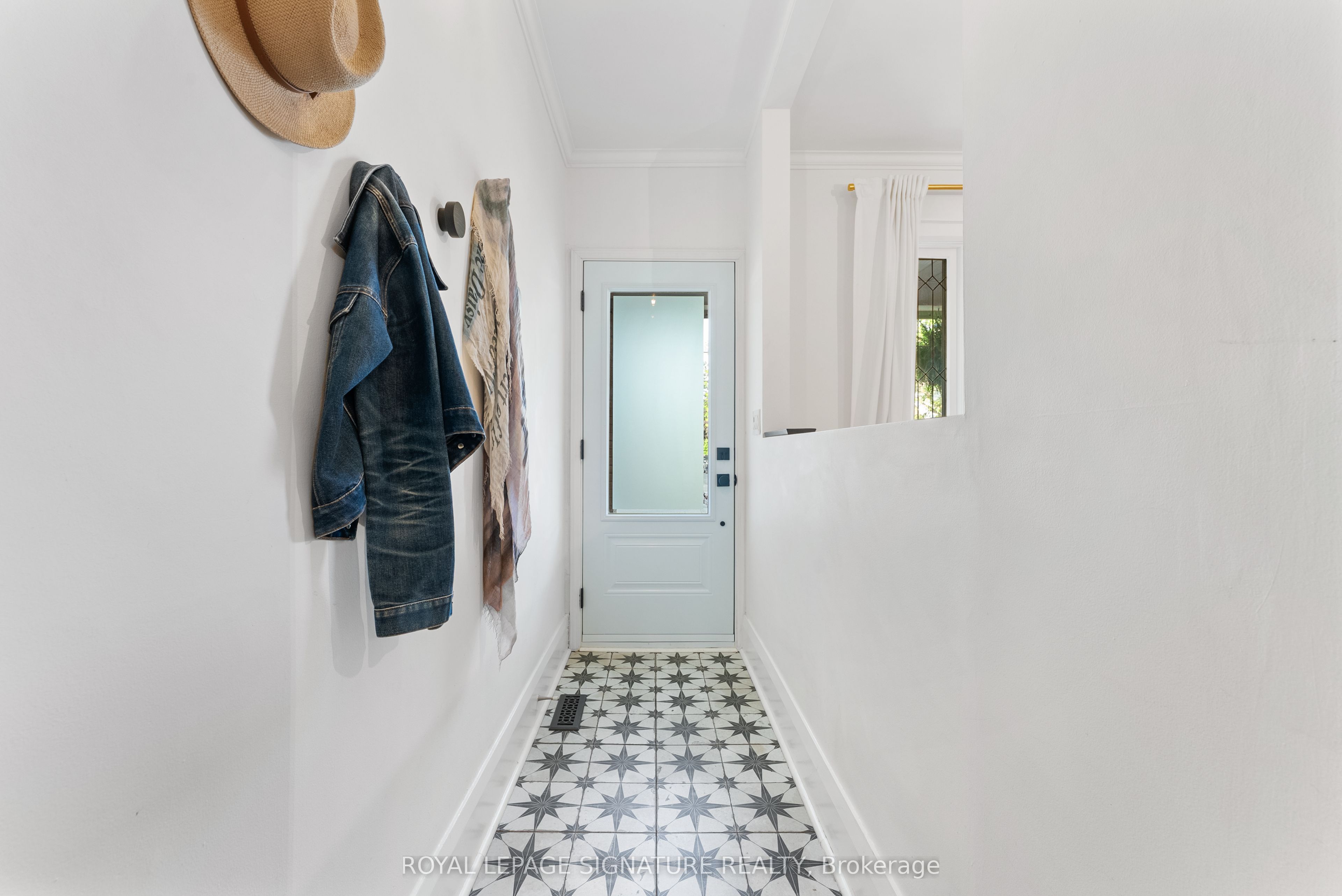 142 Dewhurst Boulevard