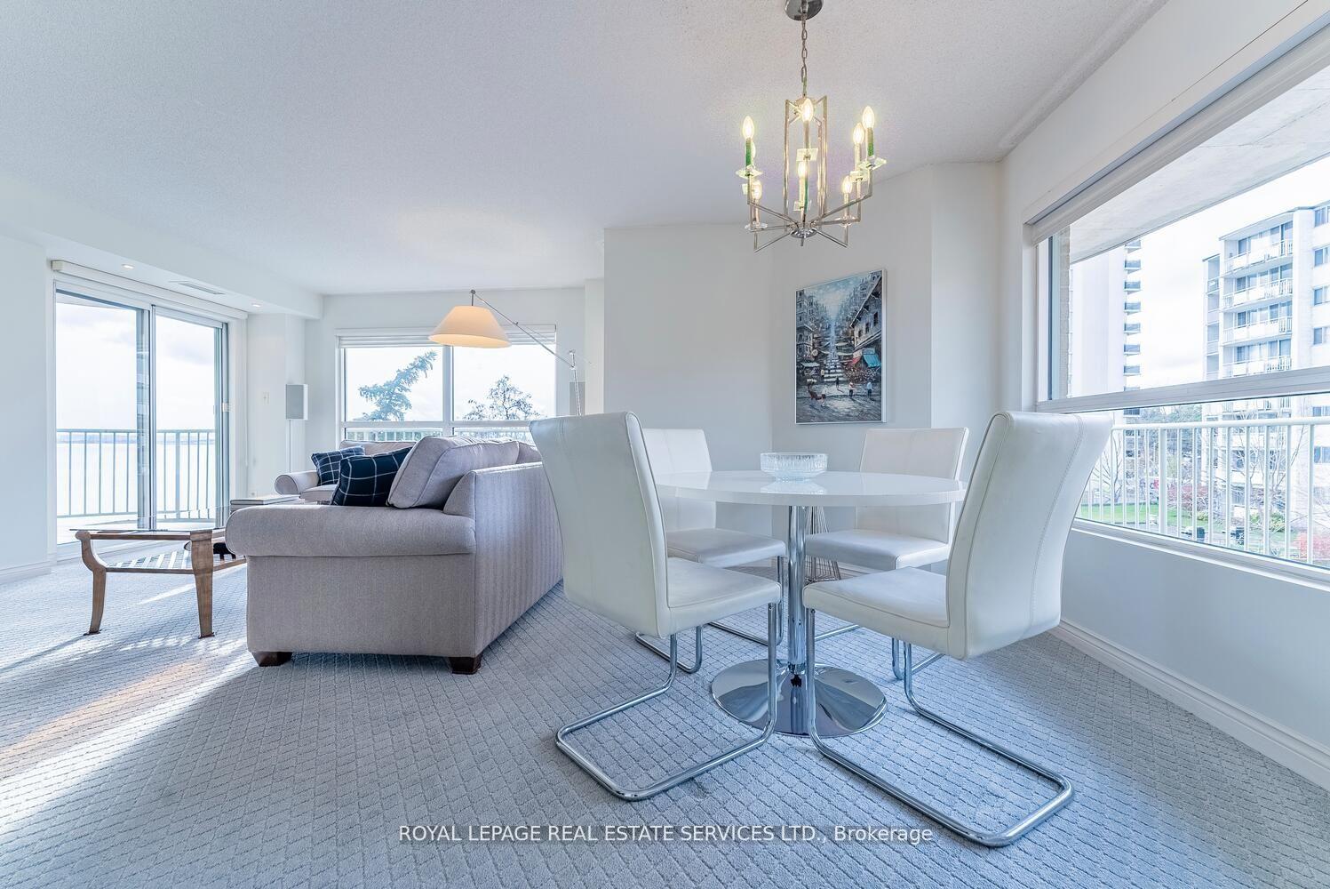 2 Bedrooms Condo at 2190 Lakeshore,  Burlington For sale