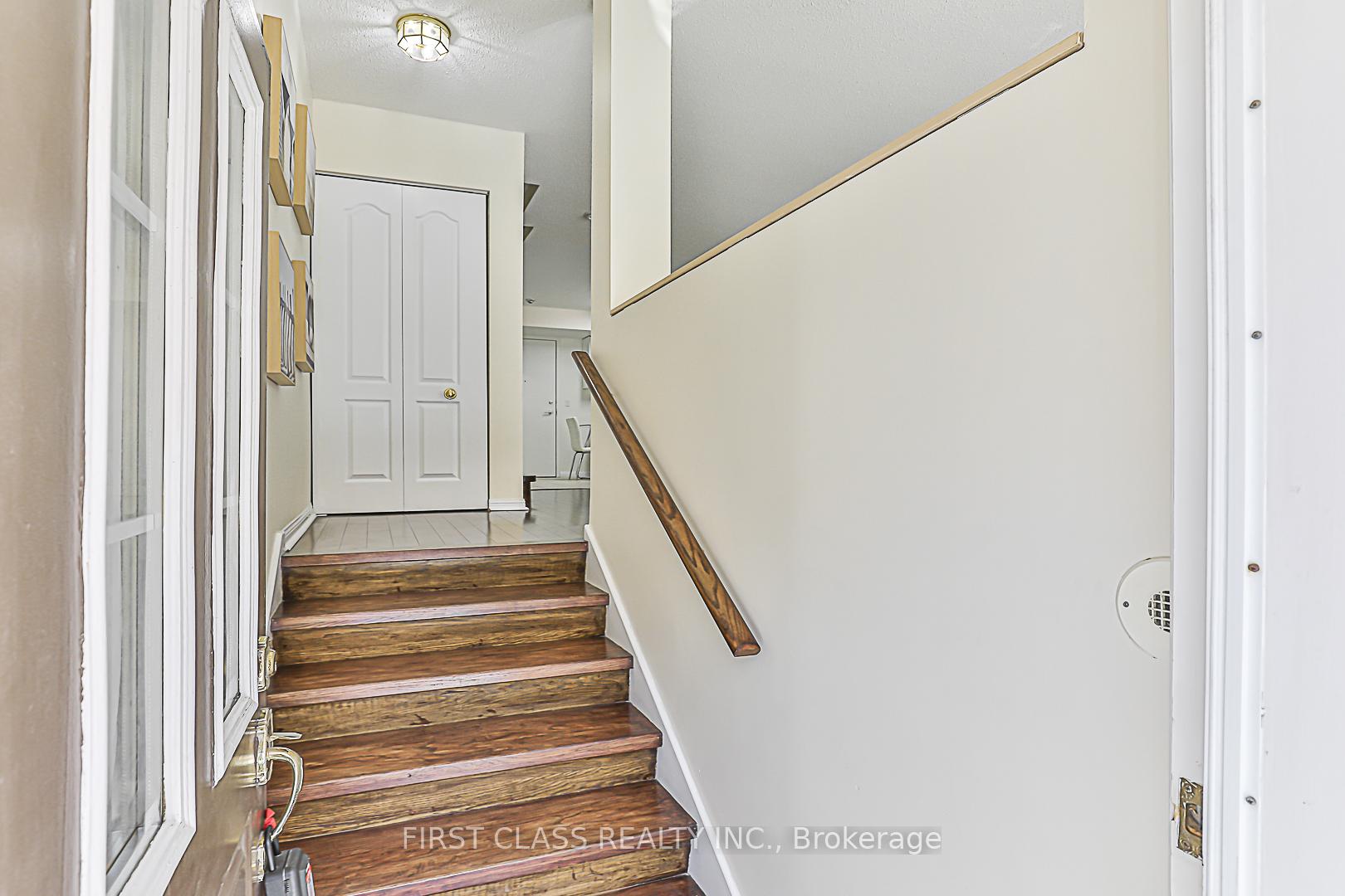 4 Bedrooms Condo at 1881 Mcnicoll,  Toronto For sale