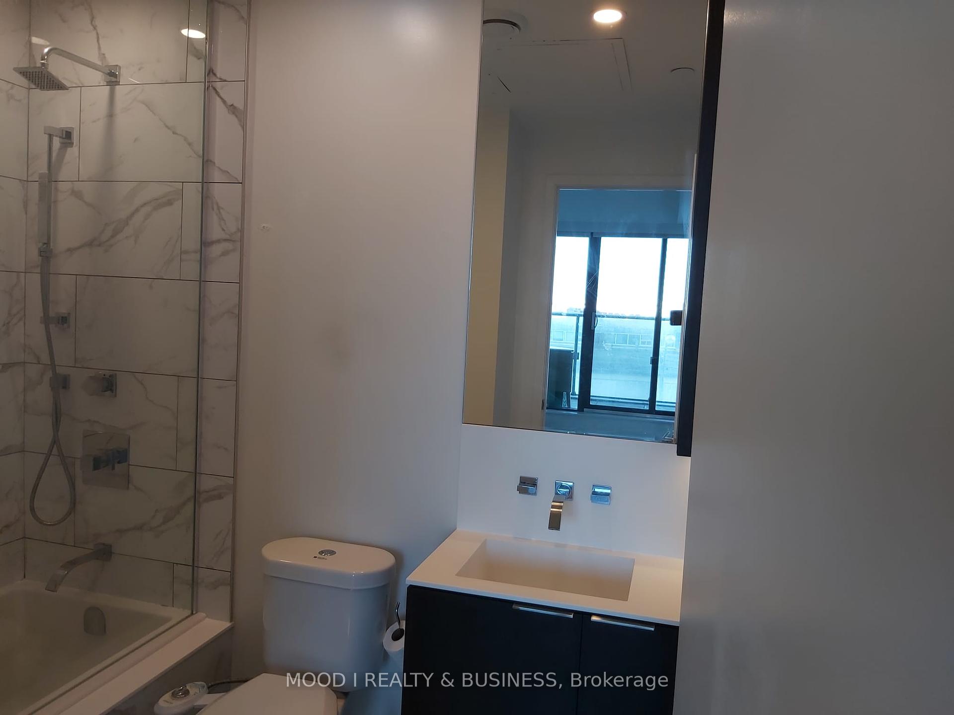 3 Bedrooms Condo at 12 Bonnycastle, Toronto For sale