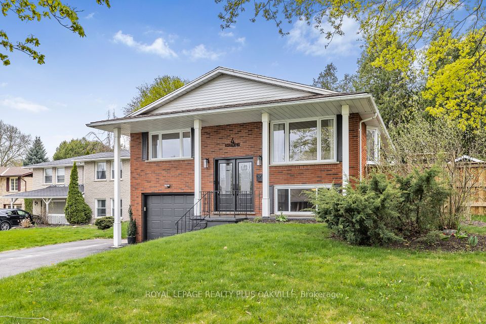 4 Ronald Road