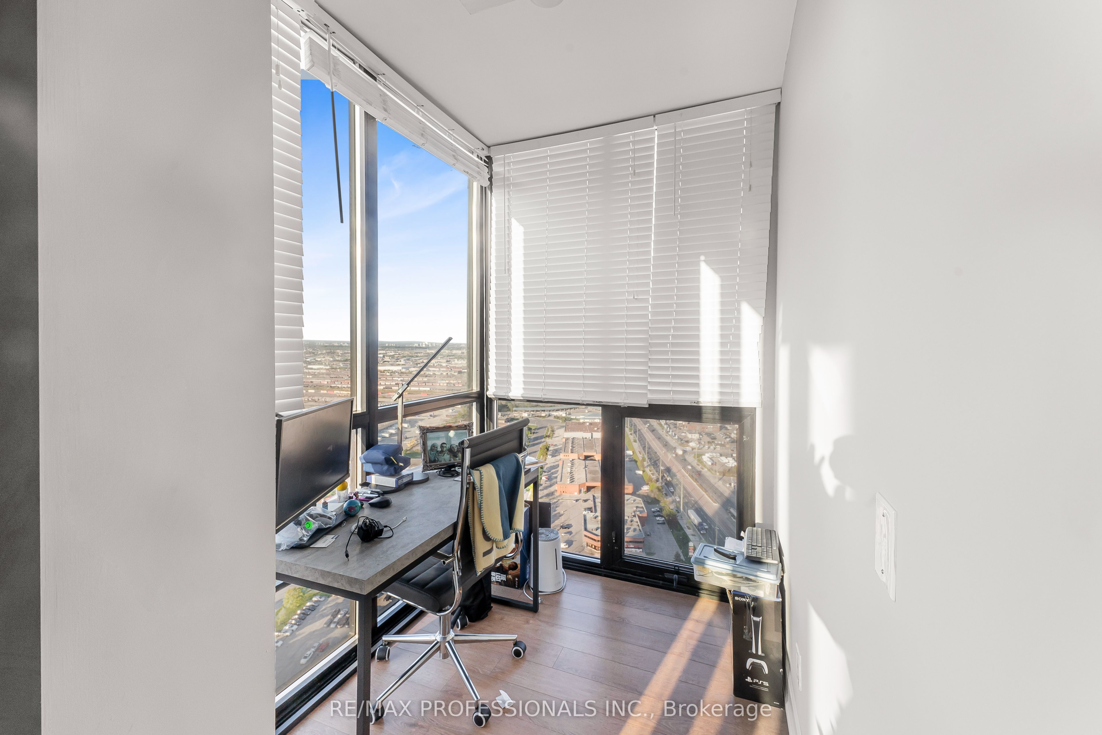 2900 Highway 7 Road, ##3407