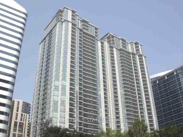 4978 Yonge