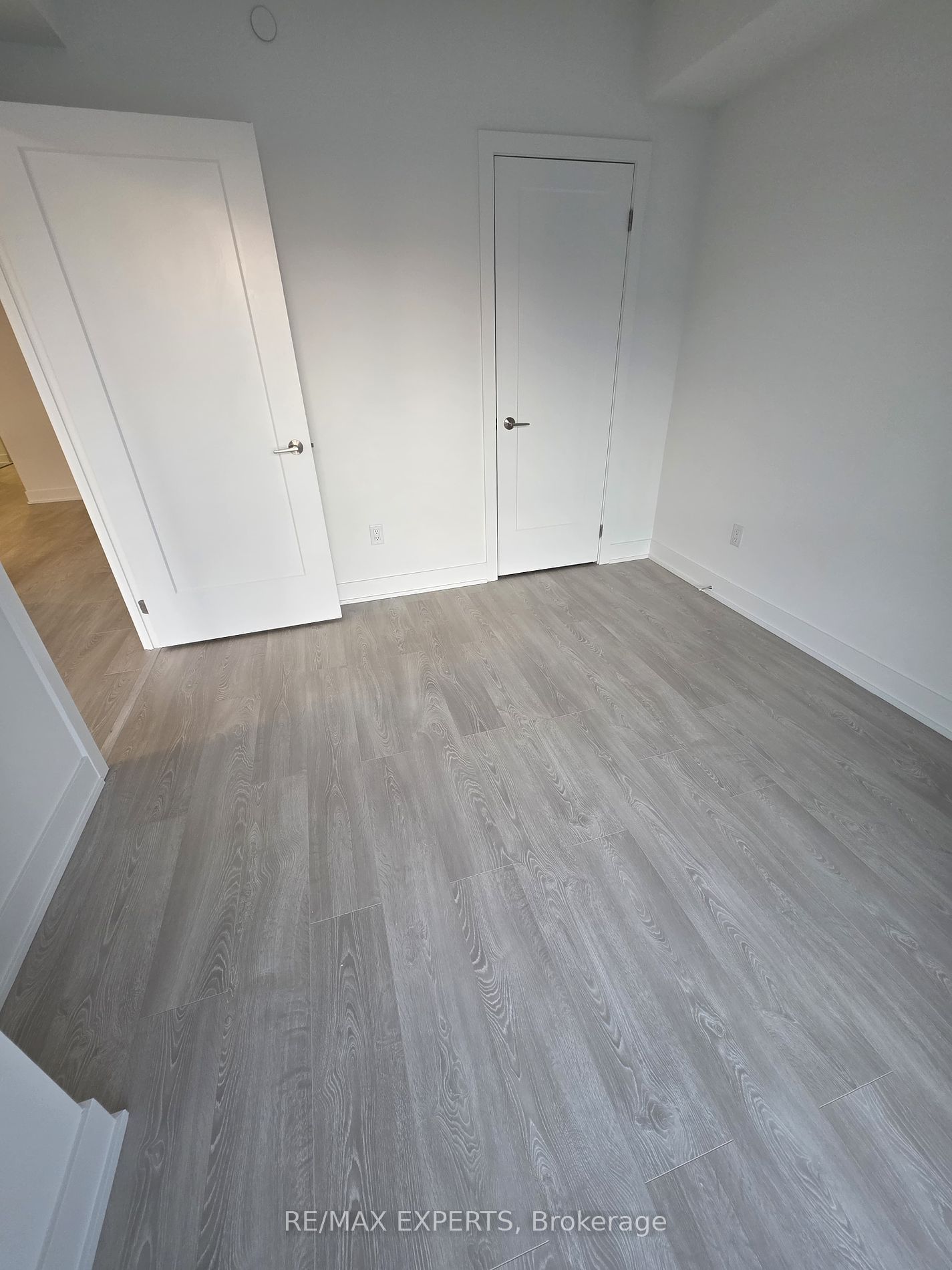 2545 Simcoe Street N 2414
