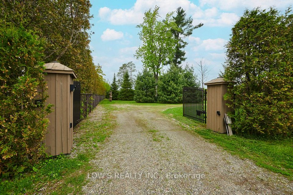 1 Peter Street, Champlain, ON K0B 1K0