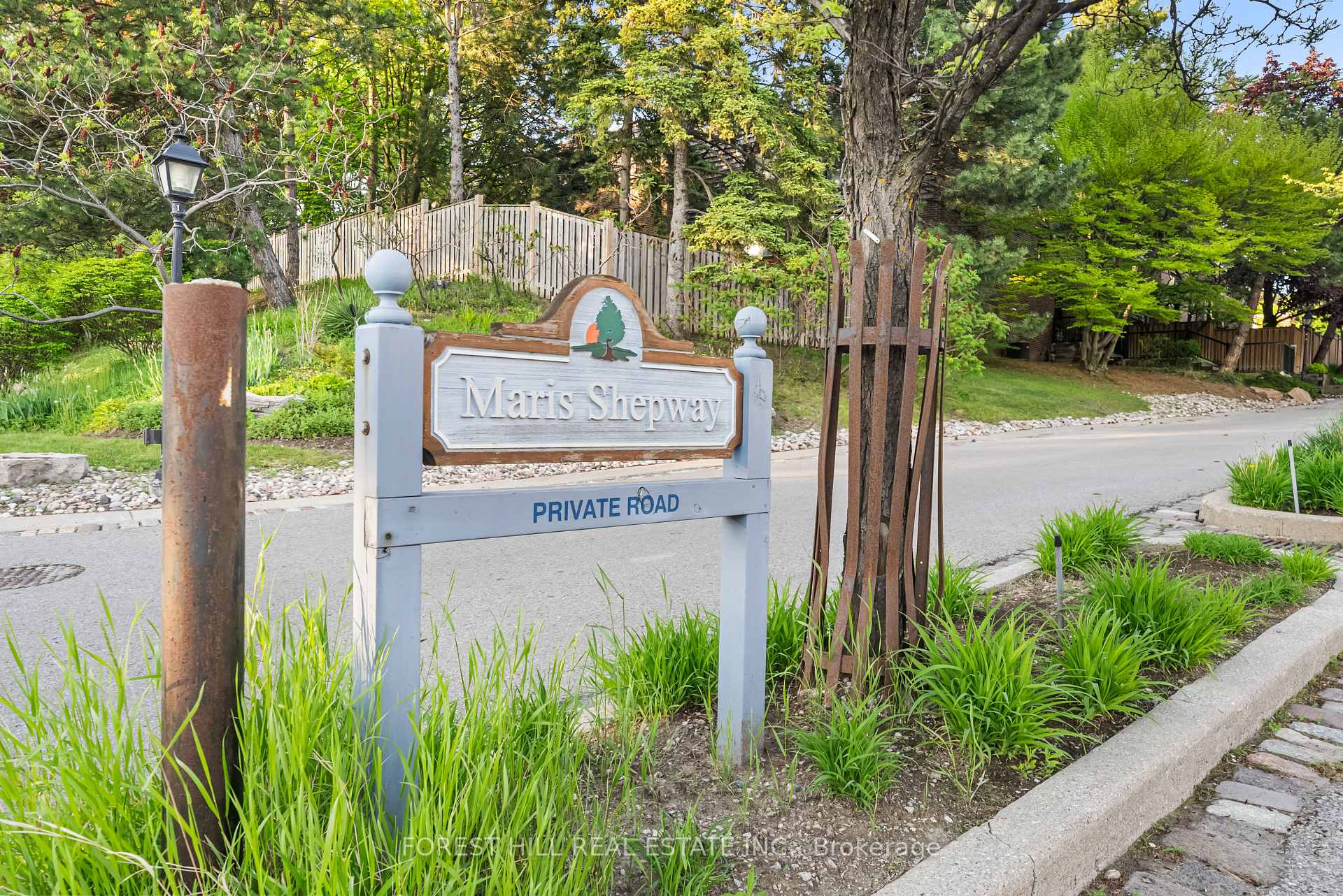 5 Bedrooms Condo at 73 CHERYL SHEP, Toronto For sale