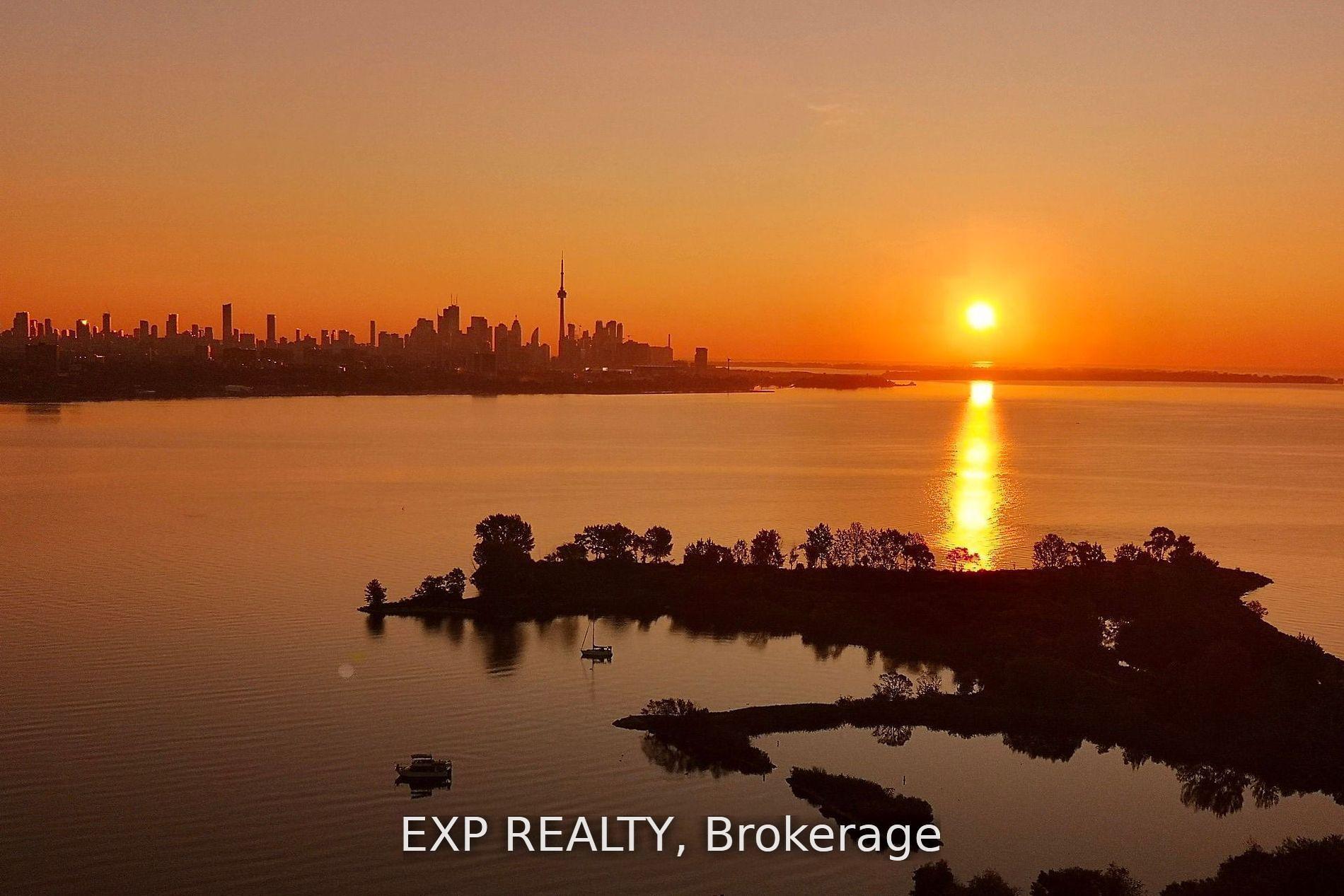 2 Bedrooms Condo at 20 Shore Breeze, Toronto For sale