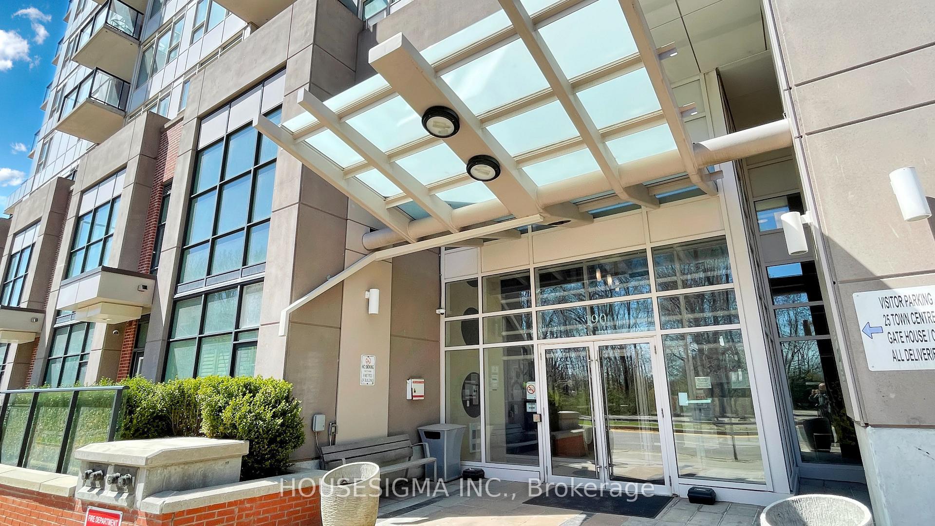 2 Bedrooms Condo at 190 Borough,  Toronto For sale