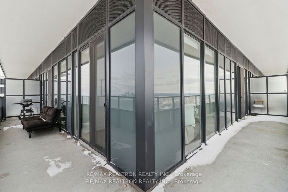 https://trreb-image.ampre.ca/5V9oumtIVjFYsuDjPlI8coVIV0TxEnpRVk8ySljSOLU/rs:fit:960:960/wm:.5:so:0:50:.4/wmsh:10/wmt:PHNwYW4gZm9yZWdyb3VuZD0nd2hpdGUnIGZvbnQ9JzY4Jz5SRS9NQVggUkVBTFRST04gUkVBTFRZIElOQy4sIEJyb2tlcmFnZTwvc3Bhbj4/L3RycmViL2xpc3RpbmdzLzQwLzk1LzQ1LzE2L3AvMjdmYzkwOWItYWU5MC00YzU3LWJkYTUtOTcwY2ExZTIxZDM1LmpwZw.jpg