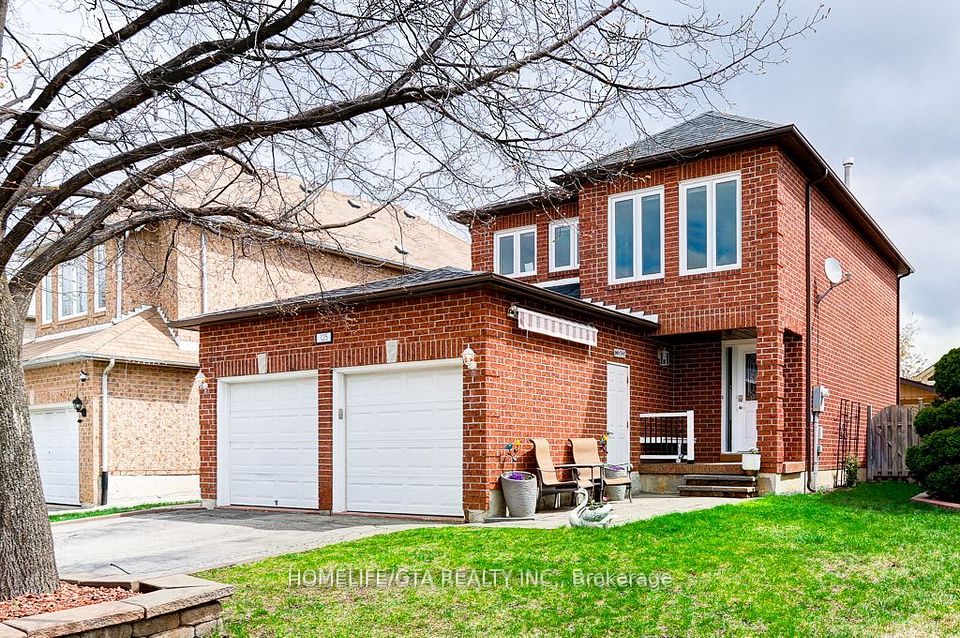 125 Springview Drive, Brampton, ON L6X 4K3