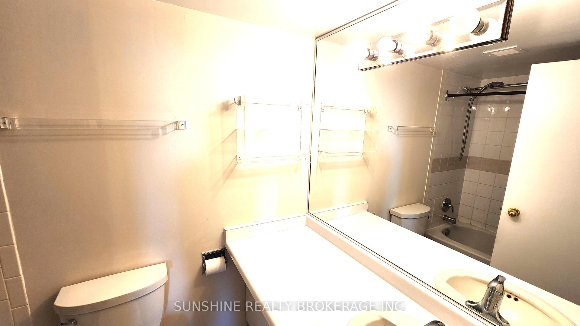 2 Bedrooms Condo at 2365 Kennedy, Toronto For sale