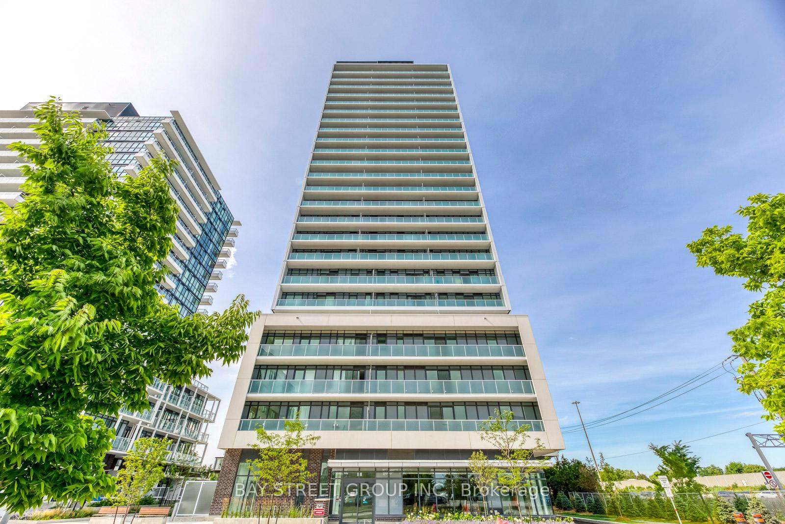 2 Bedrooms Condo at 188 Fairview Mall, Toronto For sale