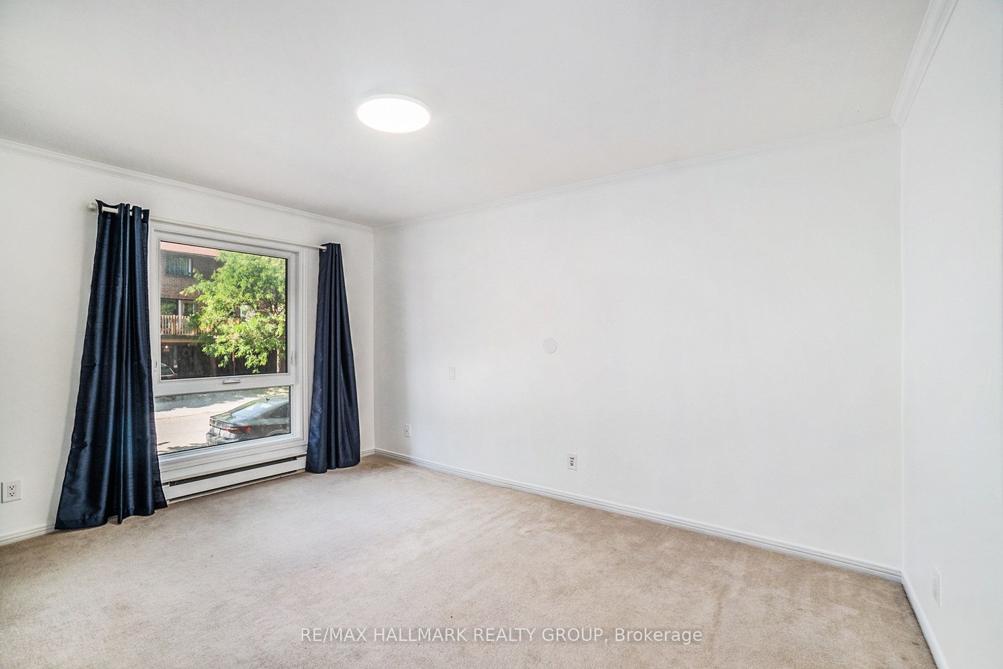 160 Bruyere Street, #4