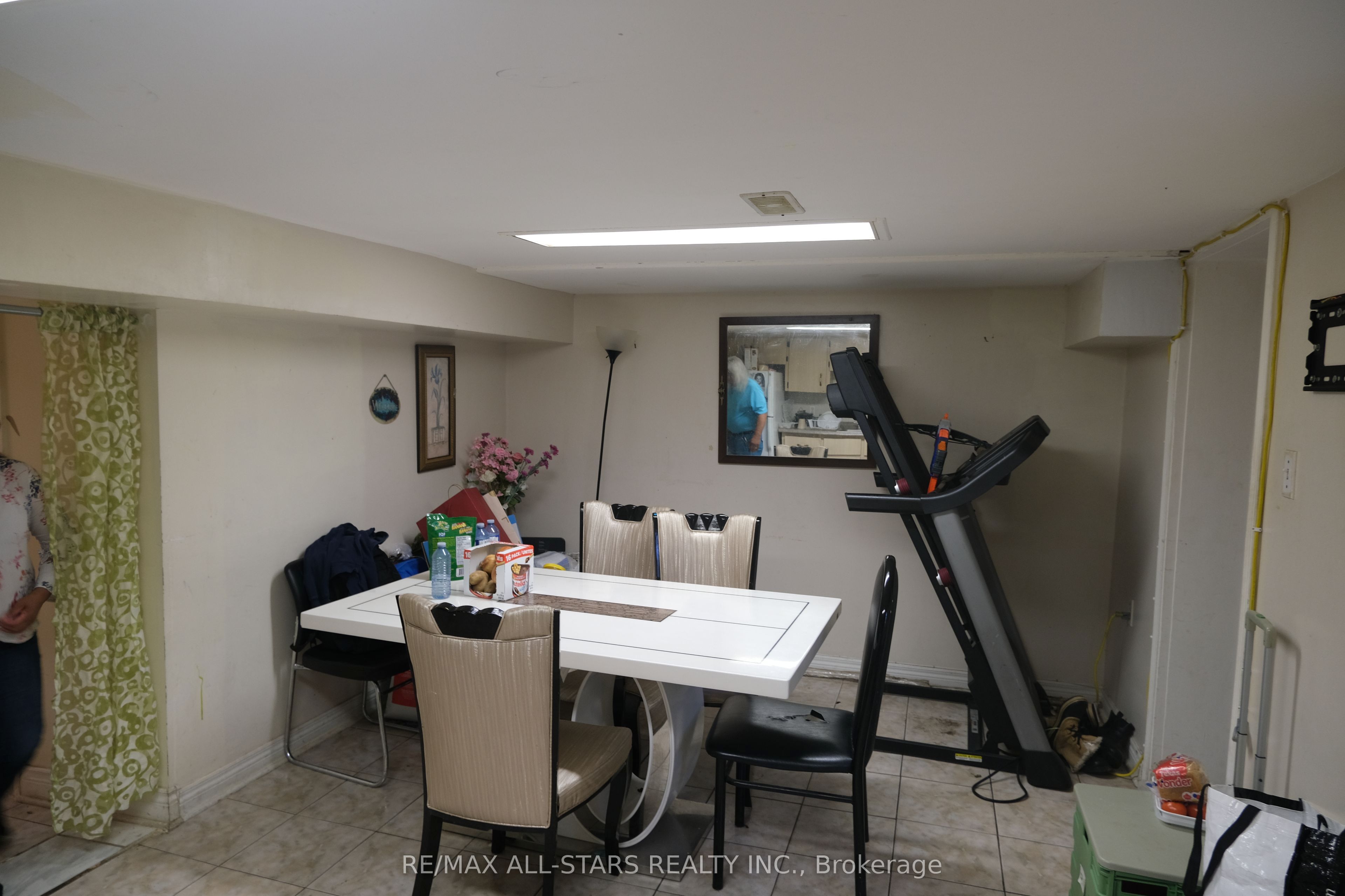 626 Caledonia Road