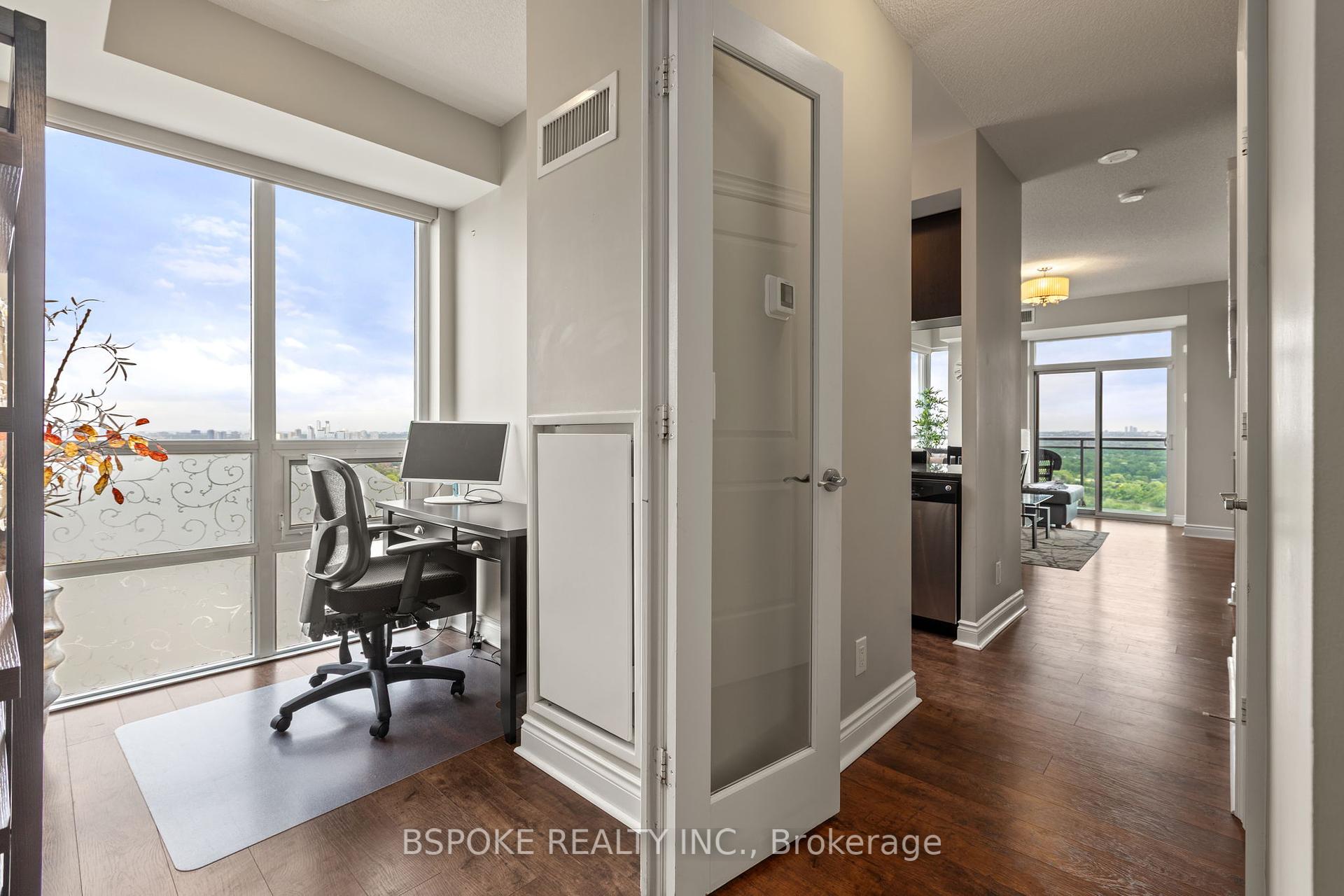 2 Bedrooms Condo at 16 Brookers, Toronto For sale