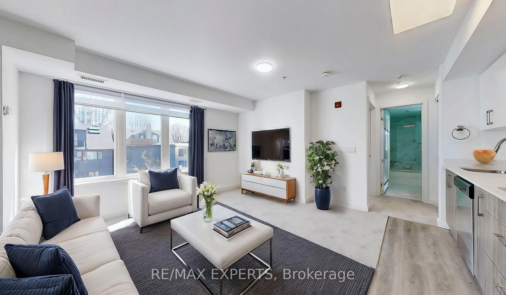1 Bedroom Condo at 45 Connaught, Toronto For sale